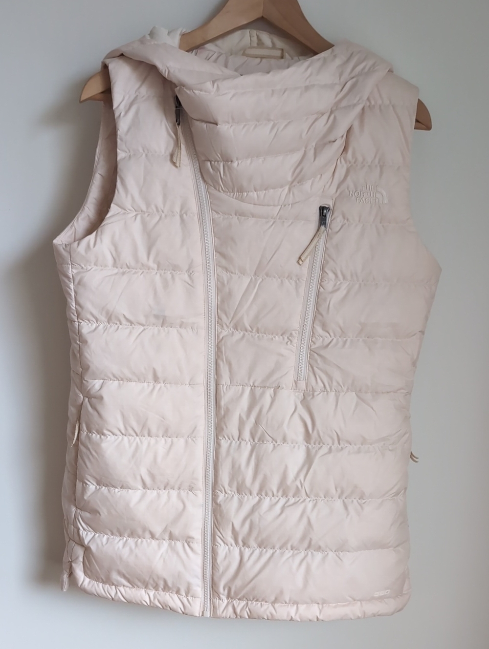 The North Face Women's Hooded Quilted Puffer Vest - Cream